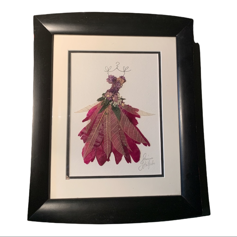 Studio Art Framed Pressed Flower Art by 🇨🇦 Artist Janice Lutsenko